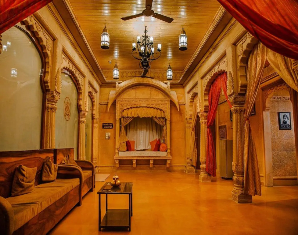 Hotel Lal Garh Fort And Palace
