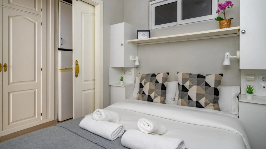 Coastal Charm/ Cozy Studio In Benalmadena