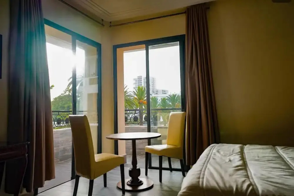 Hotel Arabesque