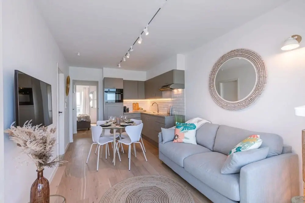 Stunning Studio With Sea-view on top Location