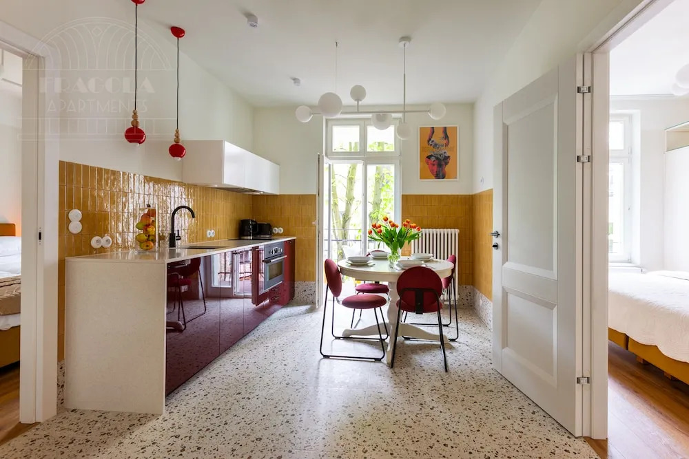 Canvas House by Fragola Collection