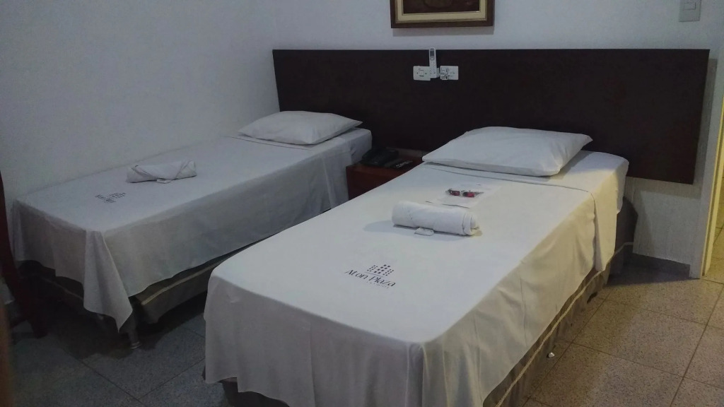 Aton Plaza Hotel