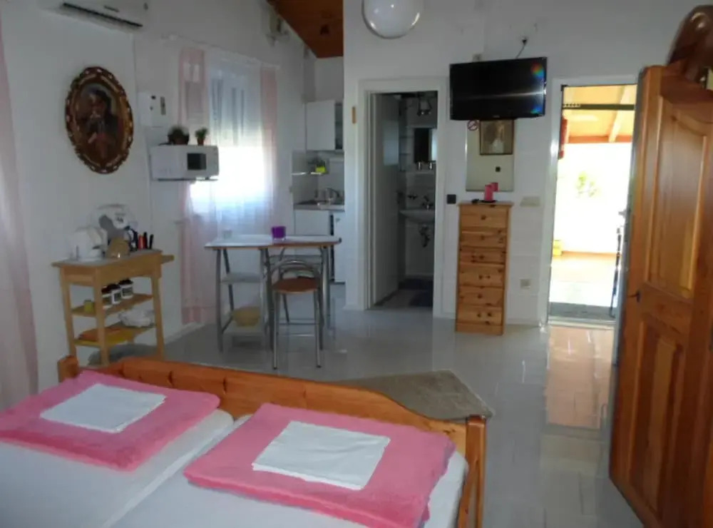Kata Peaceful Apartment