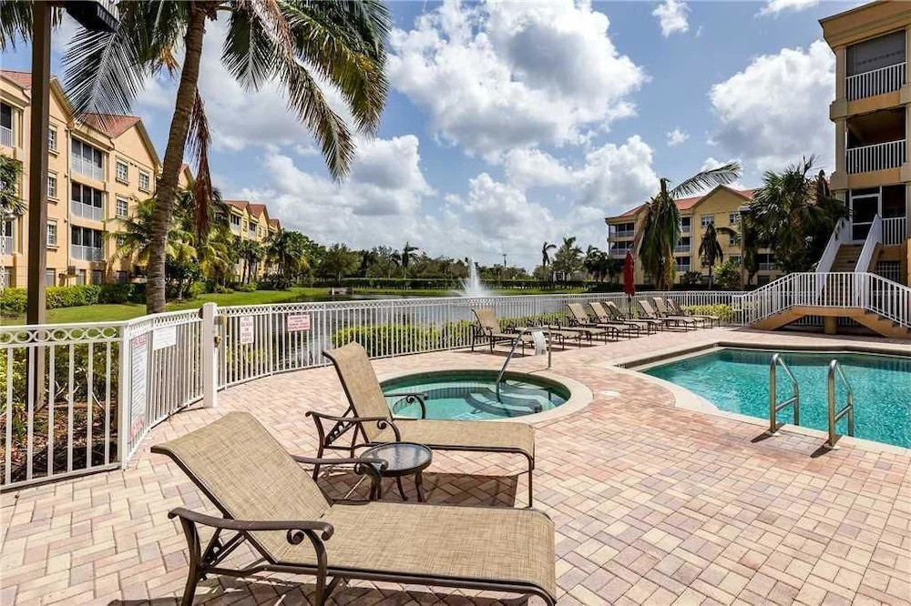 Bella Lago 123 - Two Bedroom Condo