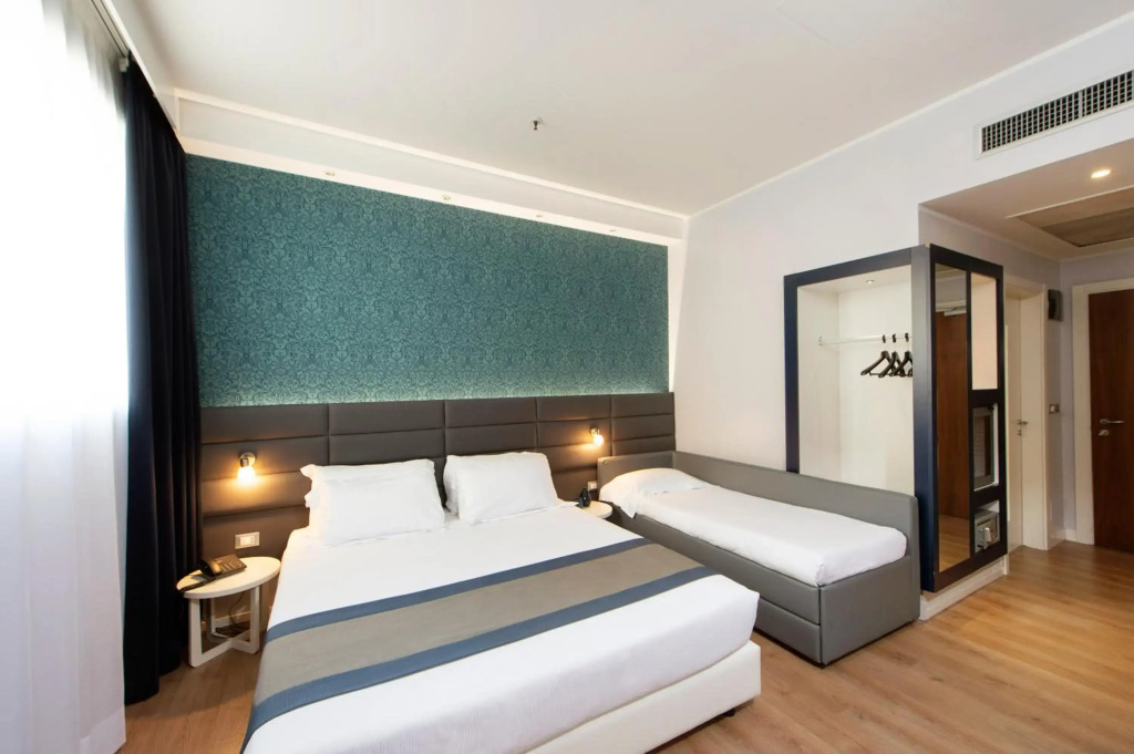 Neo Hotel