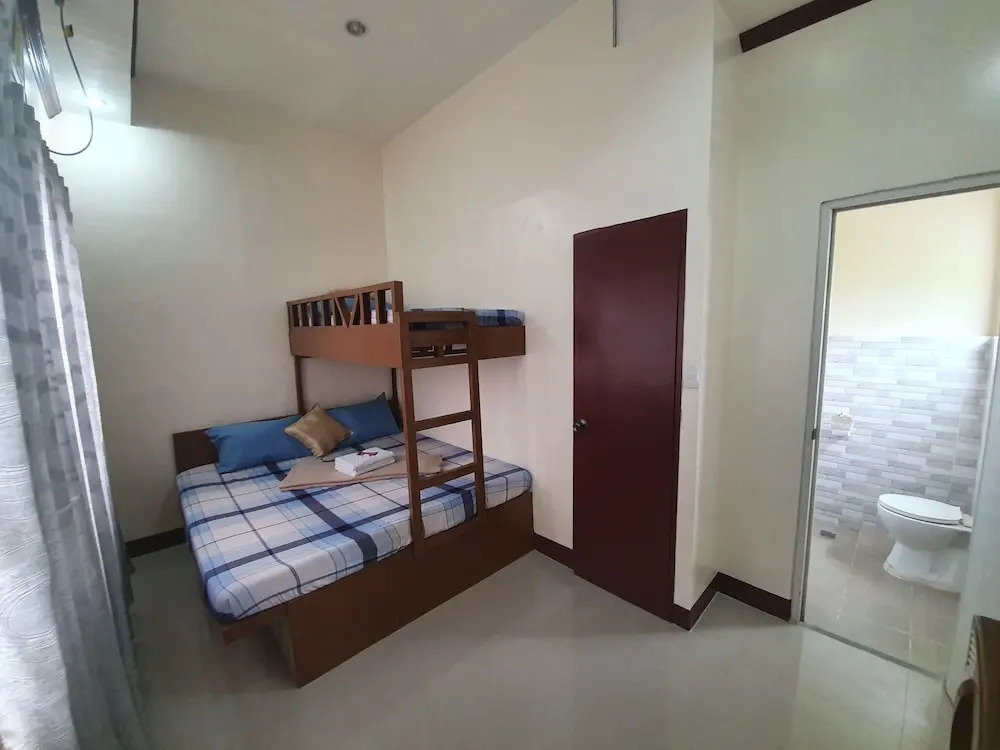 Grants Building Traveller's Lodge