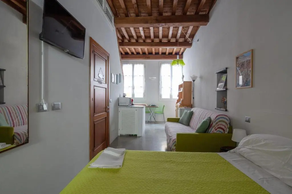 Ludovica Studio - Backpackers House Vernazza