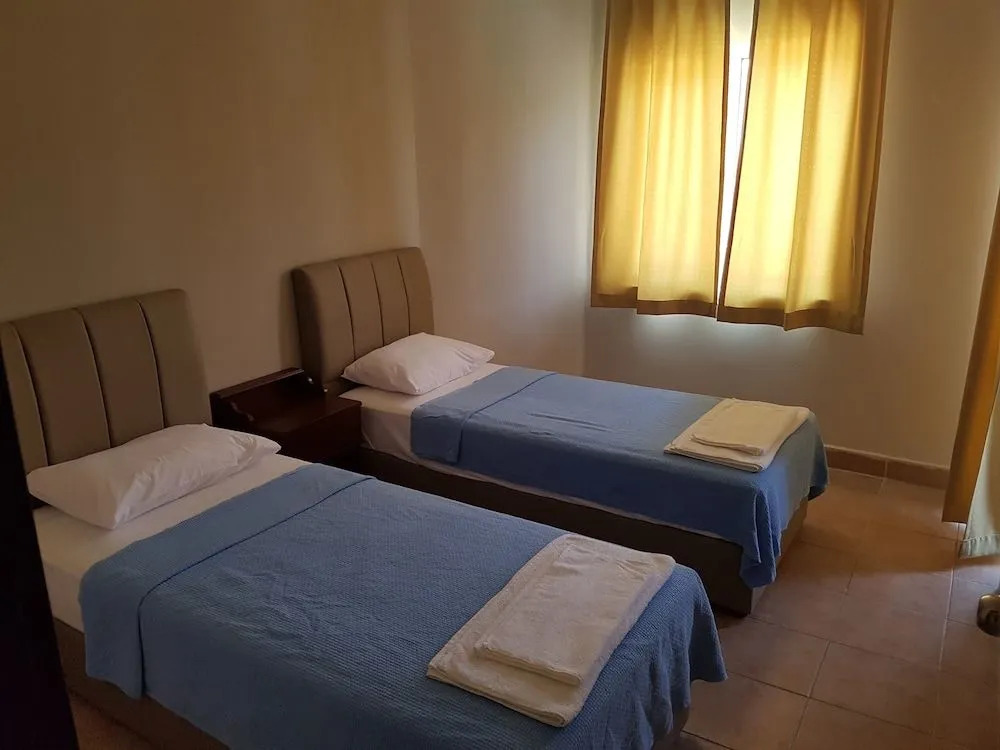 Selenya Apart Hotel