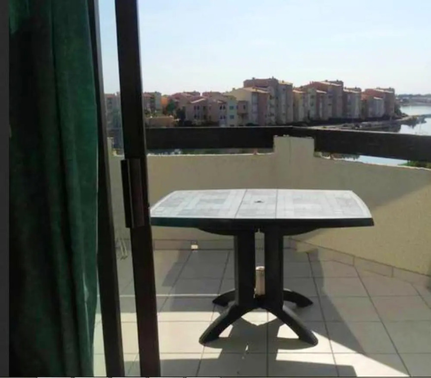 Apartment with One Bedroom in Le Barcarès, with Wonderful Lake View, Pool Access, Furnished Terrace - 3 Km From the Beach