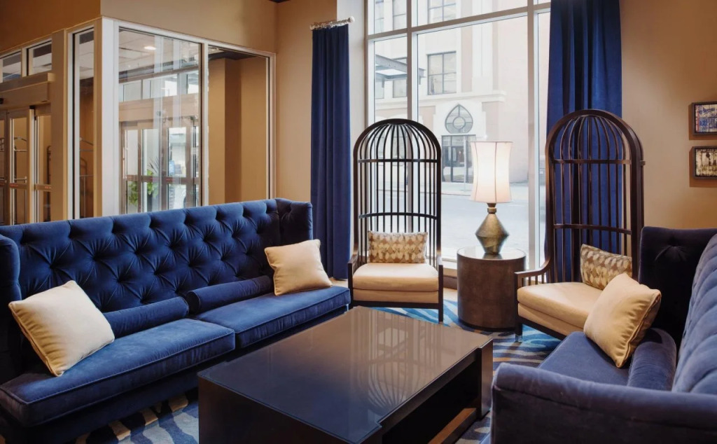 Fairfield by Marriott Inn & Suites New Orleans Downtown French Quarter Area