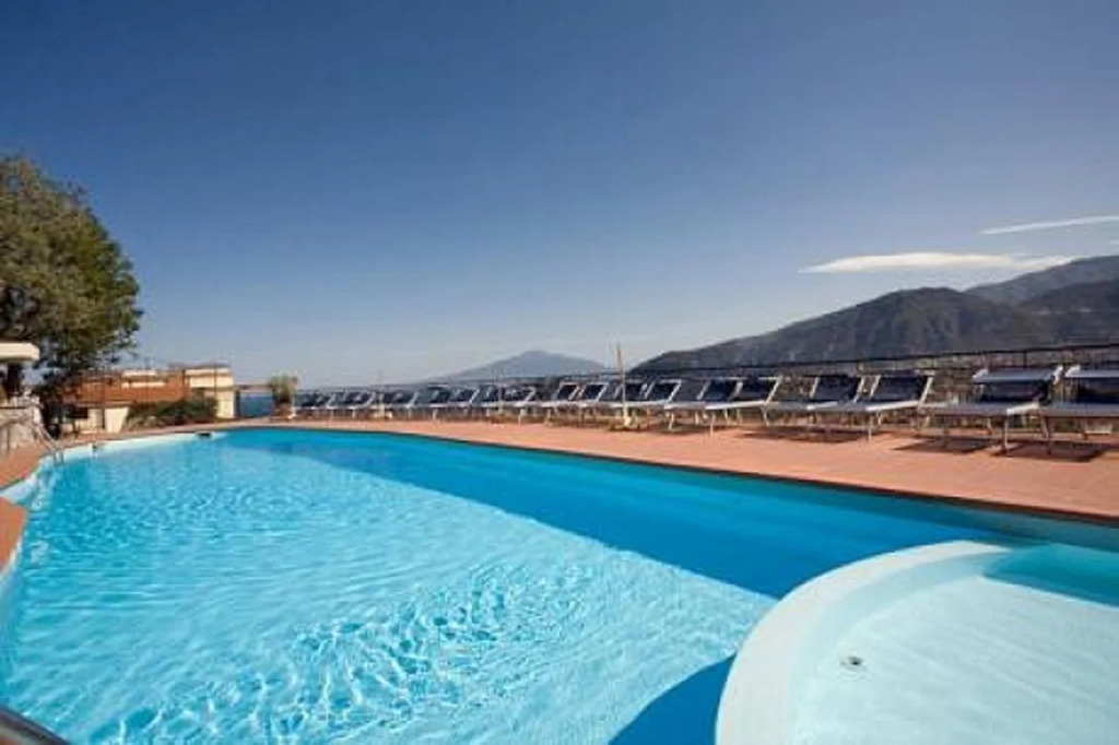 Hotel Cristina