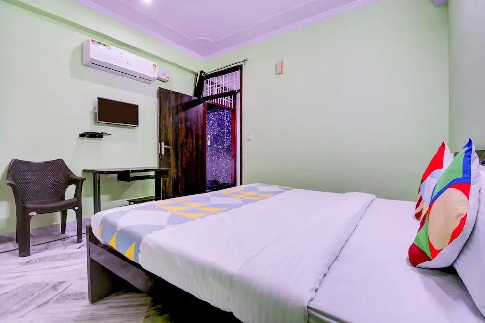 OYO 22519 Home Exotic Stay Jawahar Circle