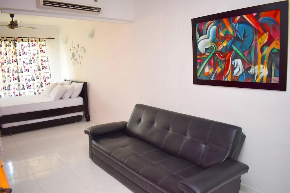 Edificio Cristal Caribbean