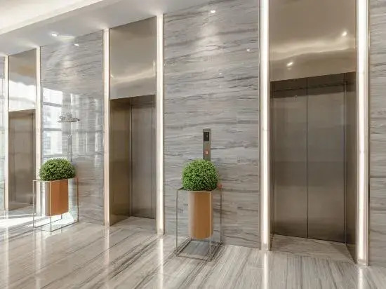 Ji Hotel (Shanghai Shangcheng Road Metro Station)