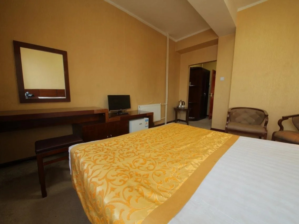 New World Hotel