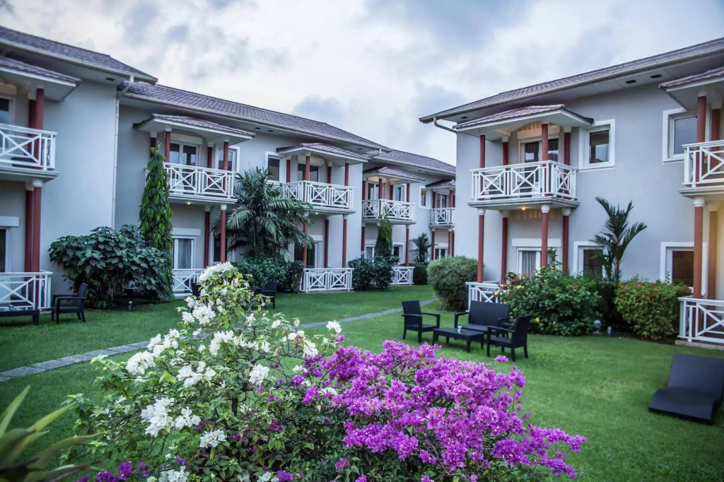 Nomad Suites Residence