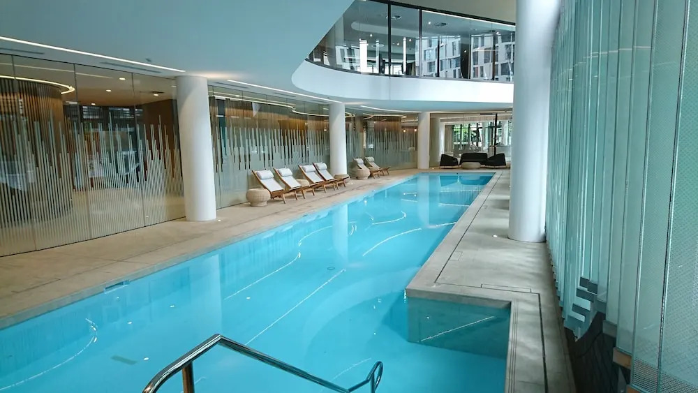 Melbourne CBD Victoria Harbour Short Stay Service Apartments
