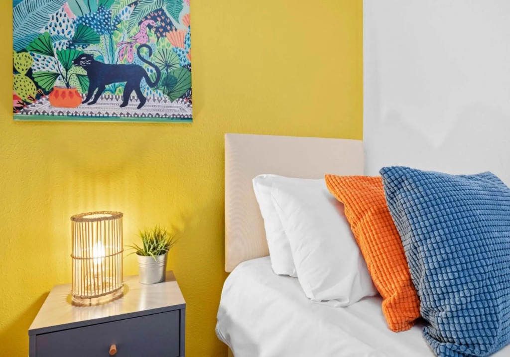 Queens Apartment | By My Getaways | Free parking for one car