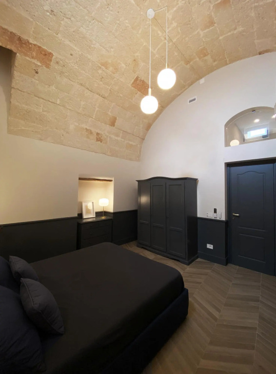 Apartment suitable for families or couples, equipped kitchen and laundry corner, private balcony-Mattia by Dimore Garibaldi