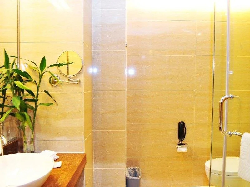 Goethe Holiday Inn