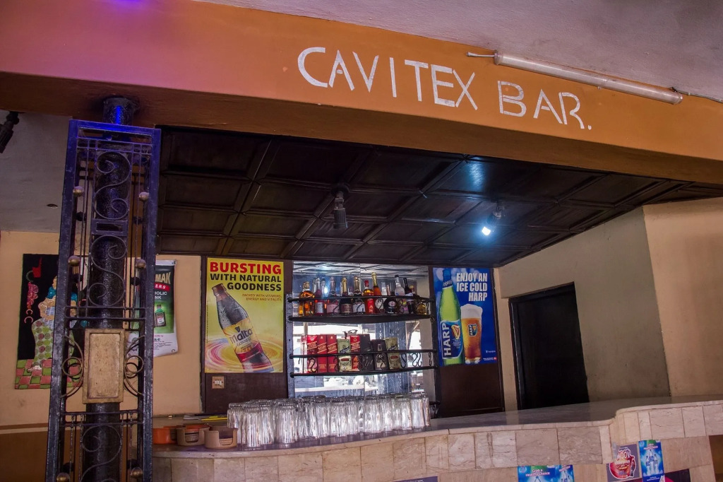 Cavitex Hotel & Suites