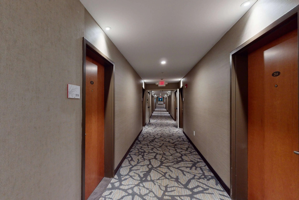 Ramada by Wyndham Strasburg - Shenandoah Valley