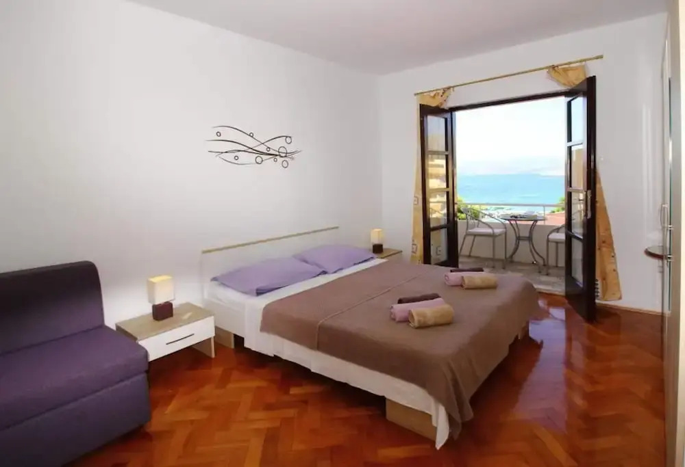 Apartments Dubreta - Superior Two Bedroom Apartment With Balcony