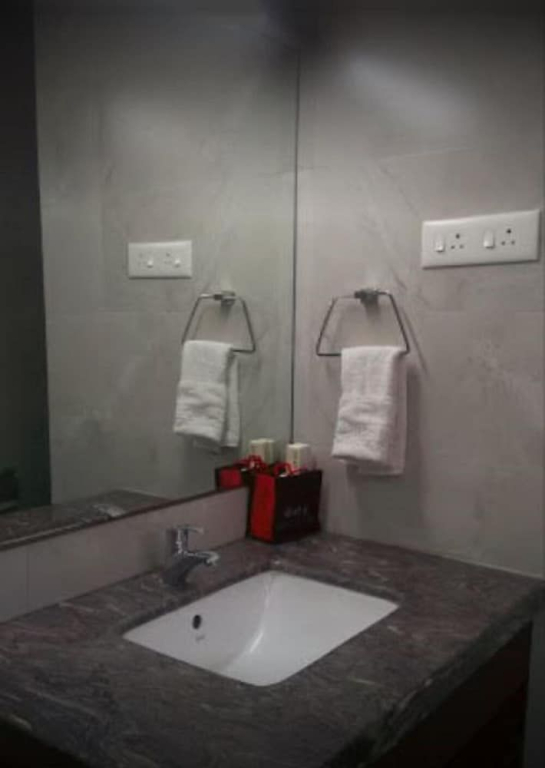 Chouki Dhani Resort