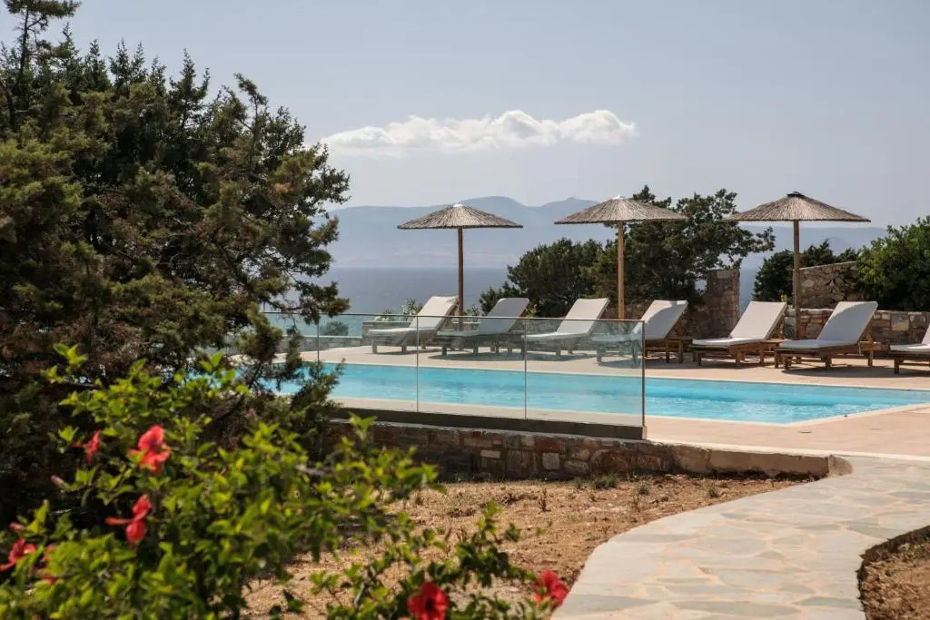 Phoenicia Naxos