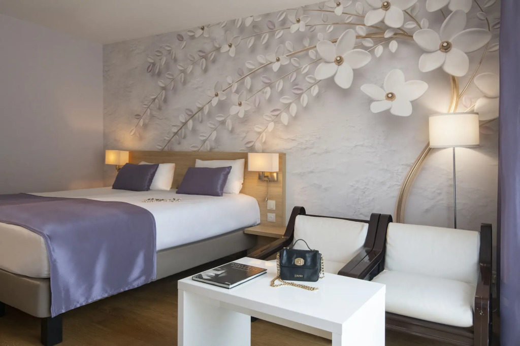 Hotel Chambord