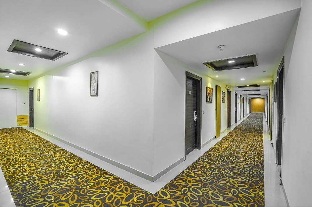 FabHotel Prime Z Grand