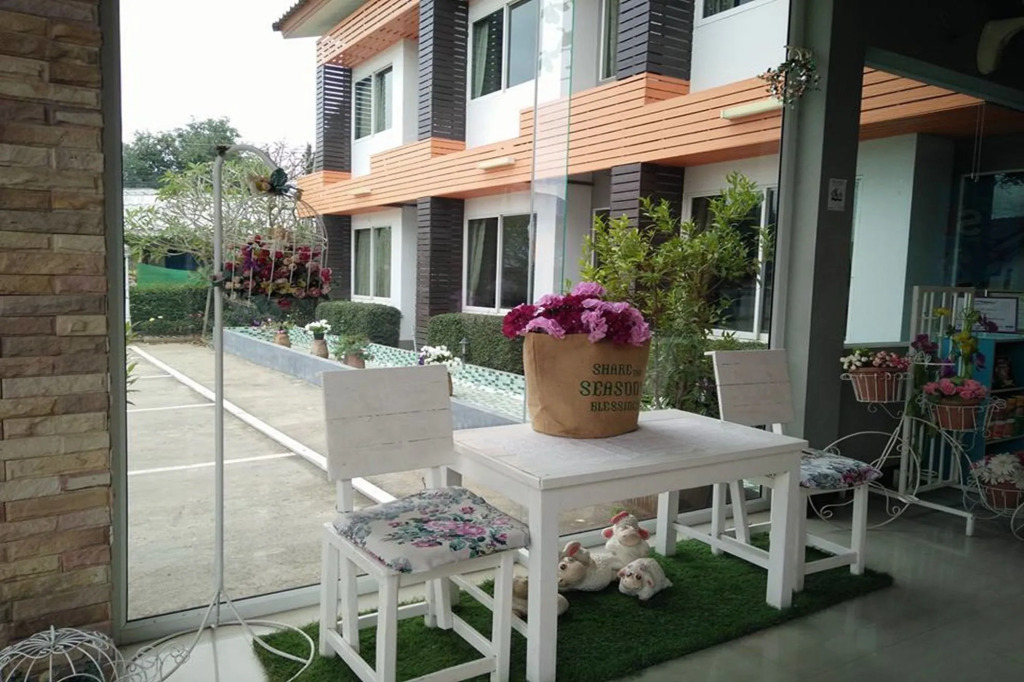 Winhouse Hotel