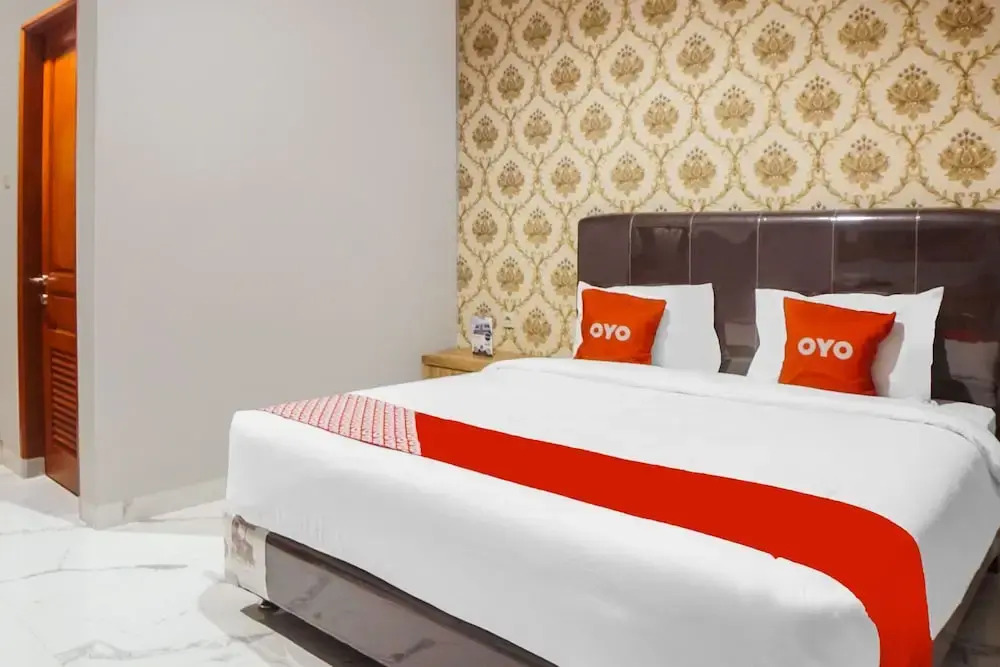 Super Oyo Capital O Papakoel Hotel & Cafe