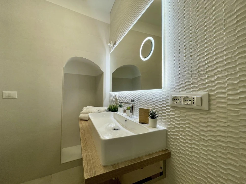 Martini Castello Boutique Rooms - Historic Center & Cathedral