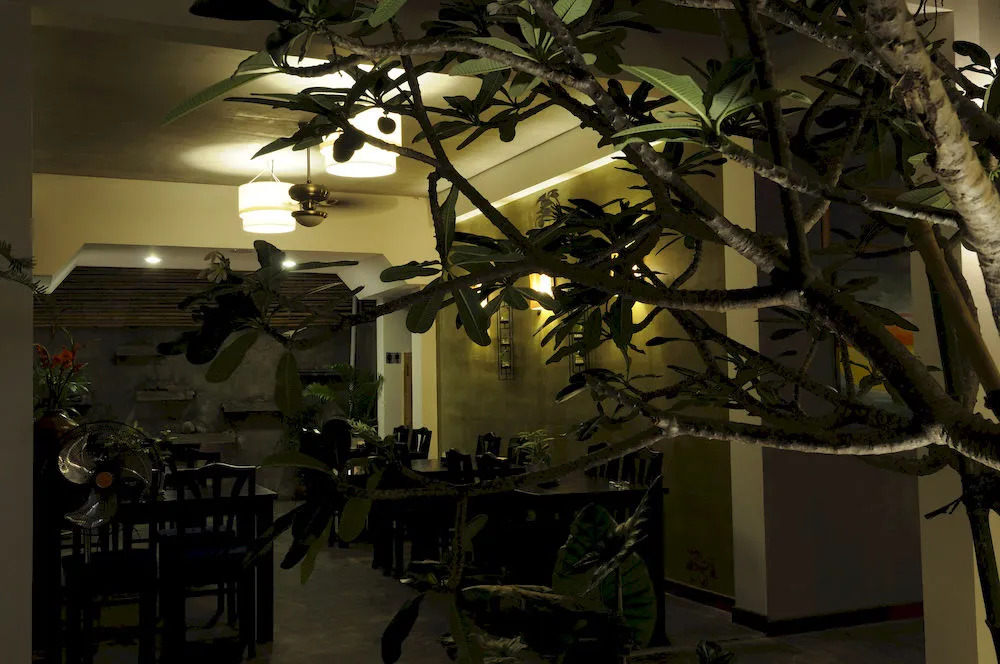 Frangipani Fine Arts Hotel