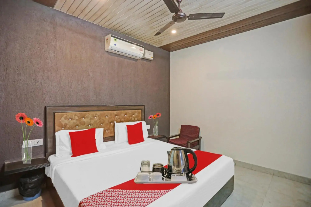 OYO 88209 Hotel Signature View