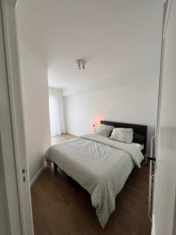 Huswell - Cozy Apartment Near the Beach Shops With Terrace