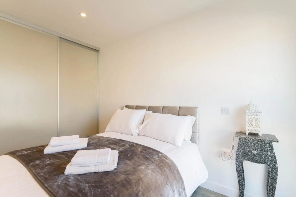 NEW Bright 1BD Flat in the Heart Tooting Broadway