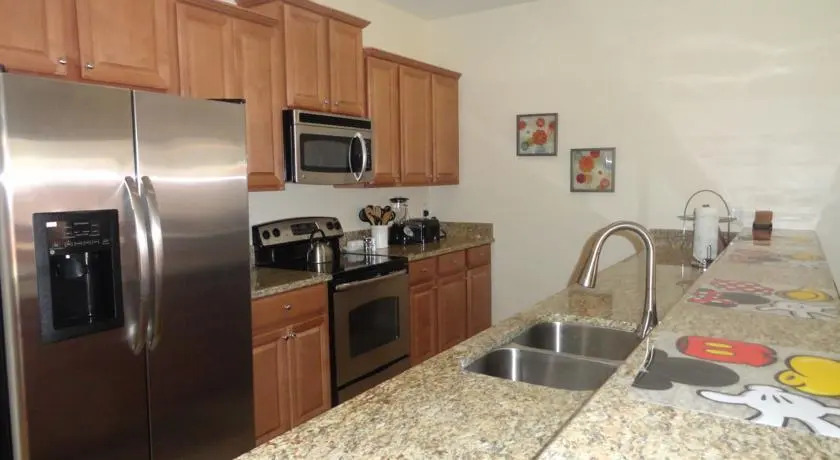Perfect Townhouse by Flow America