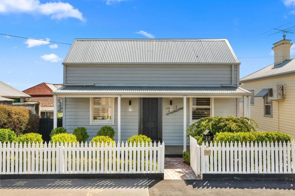 Geelong West Miners Cottage