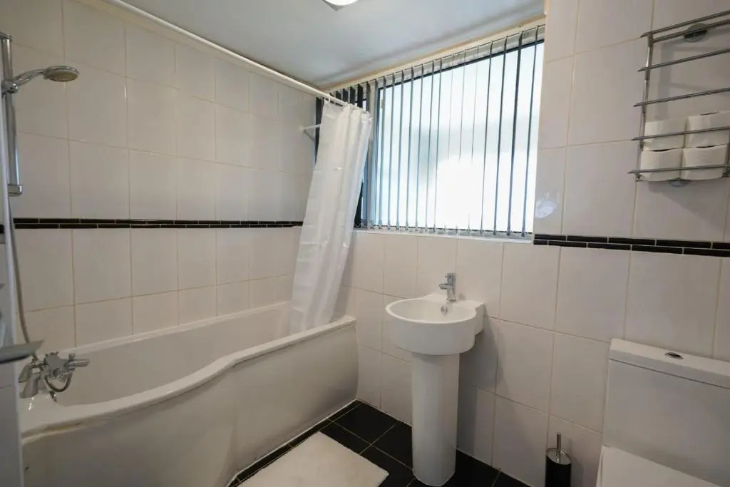 Birmingham BHX-HS2 -NEC APARTMENT
