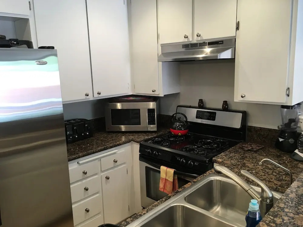 Arendelle 2 Bedrooms 1.5 Bathroom Condo