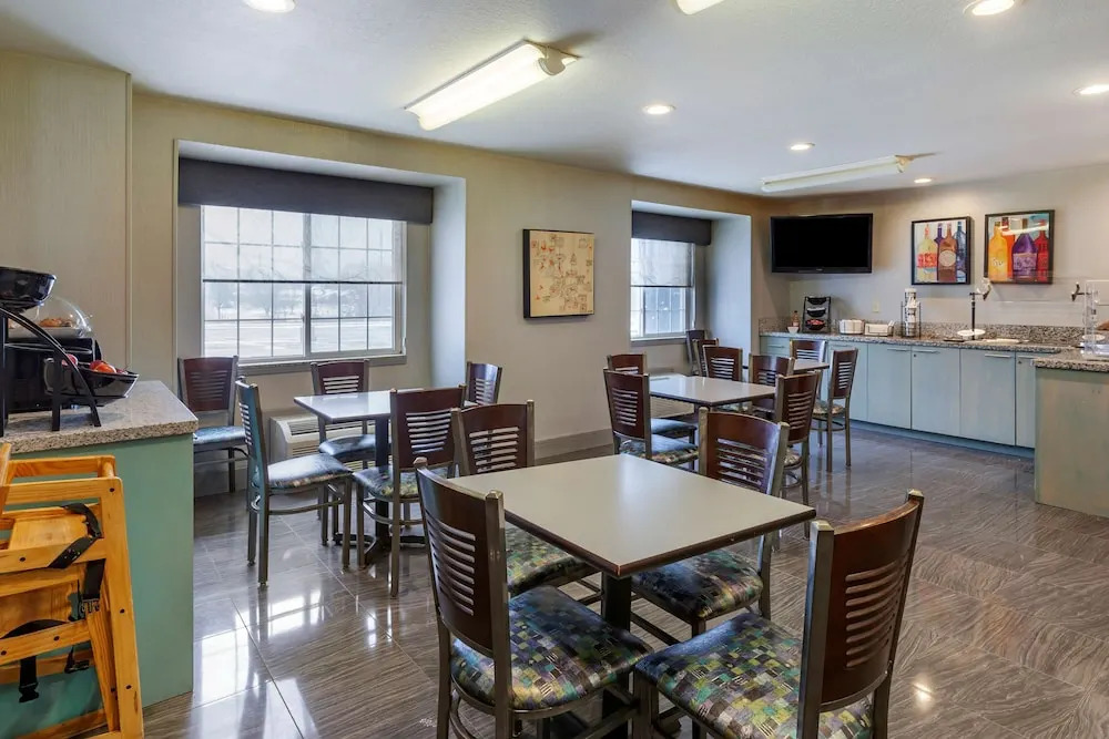 Microtel Inn