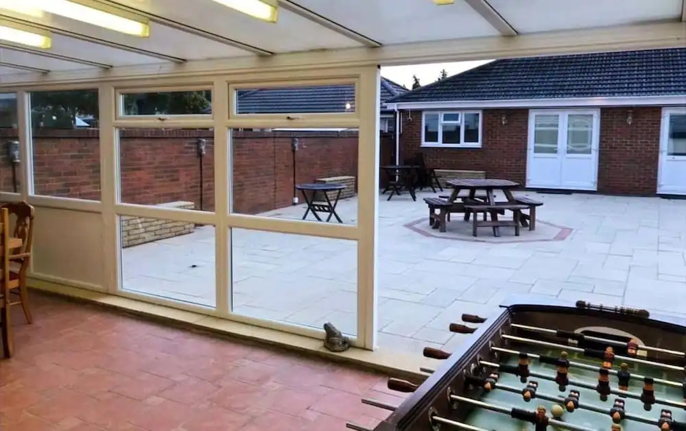 Spacious 3BR Home in Bedford for Big Groups