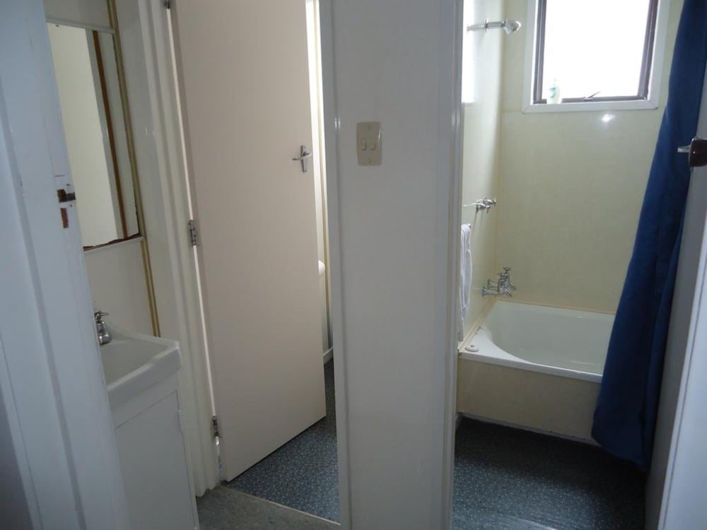 Beach Lodge Motels