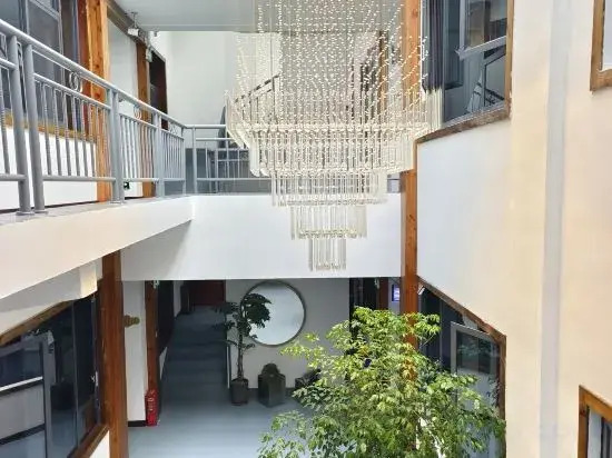 Zhangjiajie Borui Courtyard Hotel (Tianmen Mountain)