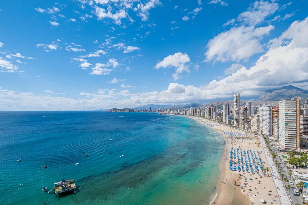 Don Miguel 1 18-A Levante Beach