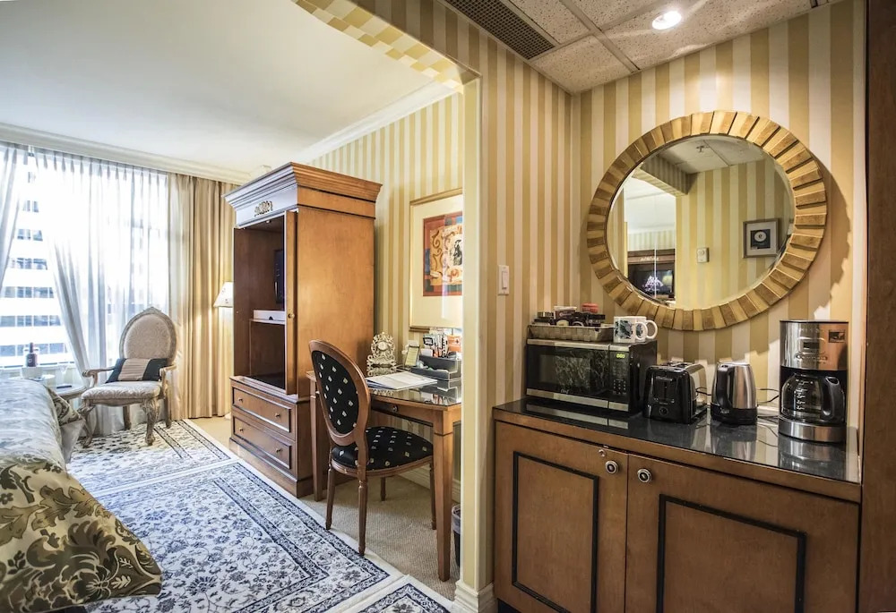 Boutique Suites Vancouver