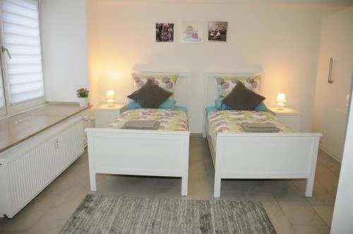 DiBeKa Apartments Kln Messe