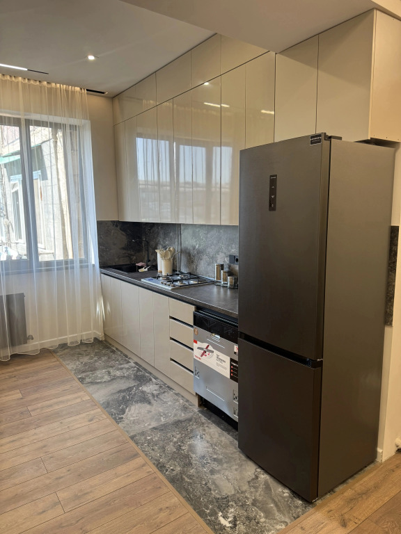 Апартаменты New Renovated - Adams Apartments